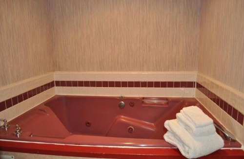 Westside Santa Cruz Hotel | Ocean Pacific Lodge