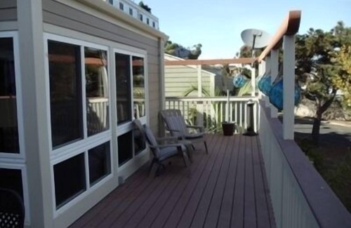 Encinitas House | Ocean Paradise - Exclusive Seabluffe Townhome - 3BR/2BA - 100 Yds To Beach