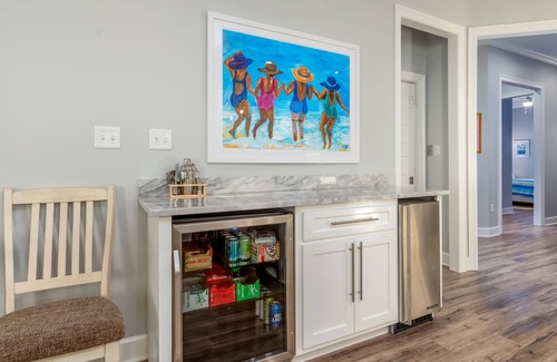 Dauphin Island House | Ocean Pearl- Gulf Front, pool. Nightly Sept. openings