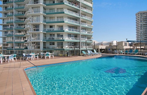 Coolangatta Apartment | Ocean Plaza Unit 835 Beachfront unit right in the heart of Coolangatta with Wi-Fi Inc.