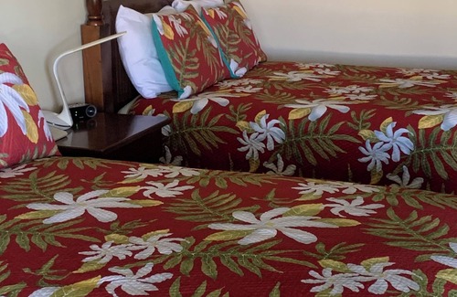 Hanamaulu Resort | Ocean & Pool View. Top Floor ! NO RESORT FEES!