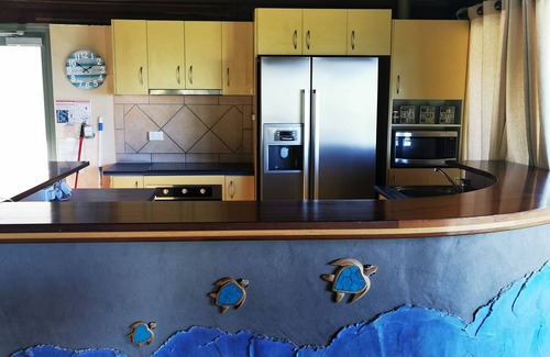 Point Lookout Apartment | OCEAN RETREAT ON MAIN - Sleeps 6