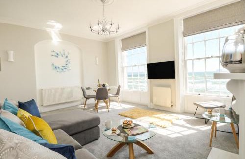 Weymouth Apartment | Ocean Retreat