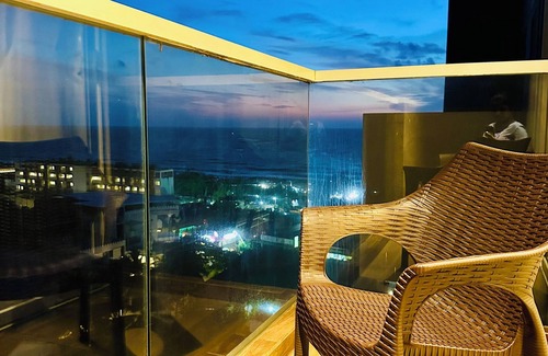 Negombo Apartment | Ocean Retreat Negombo (Seaview Apartment)