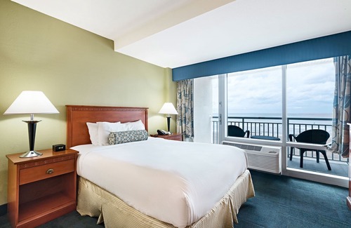 Northeast Virginia Beach Resort | Ocean Sands Resort Oceanfront condo with Oceanfront Balcony!