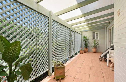 Peregian Beach Apartment | Ocean Shores 2 - 2/60-64 Peregian Esplanade