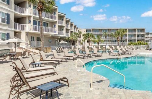 Tybee Island House | Ocean Song 334 by Tybee Vacation Rentals