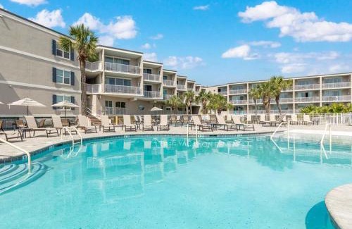 Tybee Island House | Ocean Song 334 by Tybee Vacation Rentals