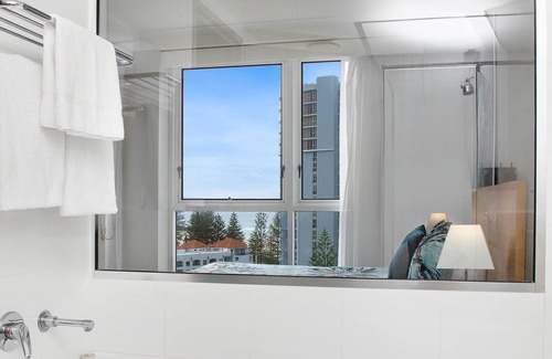 Coolangatta Resort | Ocean View 1 BD Mantra Apartment
