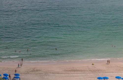 Sunny Isles Beach Apartment | Ocean View 25th floor at Marenas Beach Resort by AmmosFL