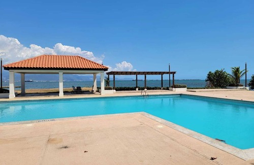 Portmore Condo | Ocean view 2bd 2br luxury apartment, with pool and private beach access.