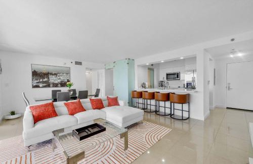 Brickell House | Ocean View 3BR Penthouse Brickell Miami