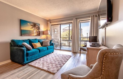 Ocean Drive House | Ocean View All-New Beach Suite at Tilghman Top Location