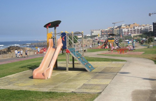 Canidelo Apartment | Ocean View apartment 10 min from Porto