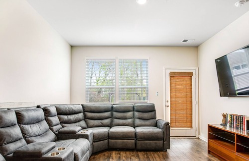 Ocean View House | Ocean View Beach Club townhome with patio, grill, firepit, pools & tennis