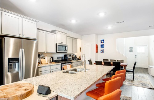 Ocean View House | Ocean View Beach Club townhome with patio, grill, firepit, pools & tennis