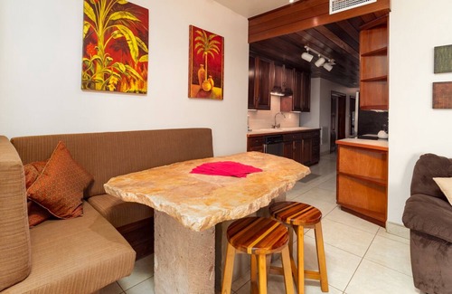 San Pedro Condo | Ocean View Condo located within Bermuda Beach - Gold Standard Approved