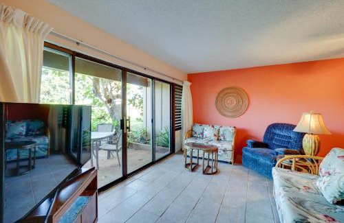 Maunaloa Apartment | Ocean-View Condo with Pool in Maunaloa!
