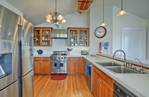 Cayucos House | Ocean View Home Directly across from beach access- Cayucos, California