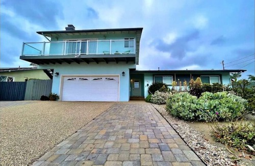 Olde Carlsbad Apartment | Ocean View Home w/PrivateBalcony