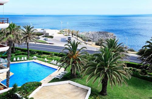 Cascais Apartment | Ocean View in Estoril - Checkinhome