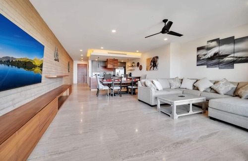 Pedregal Condo | Ocean View, Infinity Pool, Overlooking Quivira