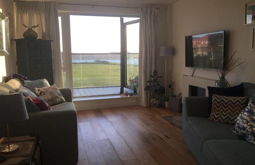 Lusty Glaze Apartment | OCEAN VIEW. LUSTYGLAZE
