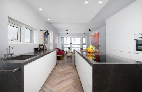 Grandar Apartment | Ocean View Luxury Apartment in Central Reykjavik
