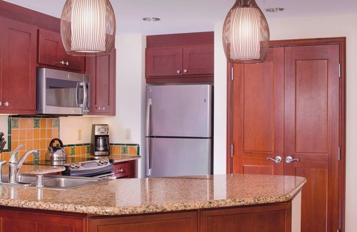 Ko Olina Condo | Ocean View! Marriott Ko Olina Beach Club - On The Beach- Family Friendly