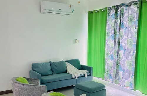 Eden Gardens Apartment | Ocean view Oasis