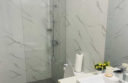 Eden Gardens Apartment | Ocean view Oasis