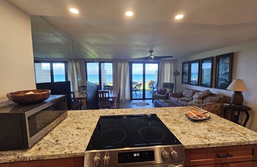Honokowai Condo | Ocean View, Ocean Front, 30 feet from the Ocean!
