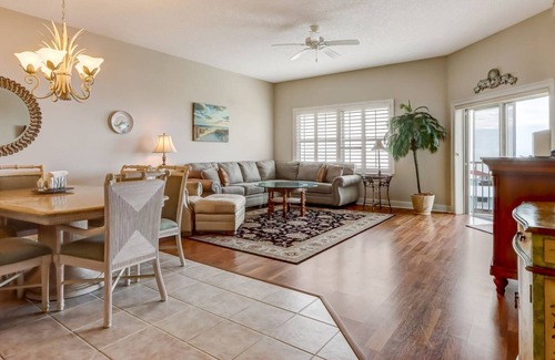 Fernandina Beach Condo | OCEAN VIEW * Pool * Jacuzzi * Garage