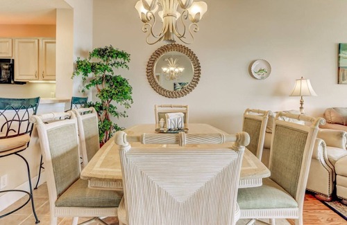 Fernandina Beach Condo | OCEAN VIEW * Pool * Jacuzzi * Garage