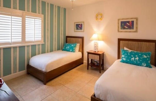Alice Town Villa | Ocean View Resorts World Bimini Bay 2/2 luxury Villa