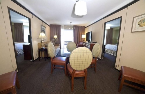 Tybee Island Hotel | Ocean View Suite w/Full Kitchen, Free WiFi, & Huge Private Balcony