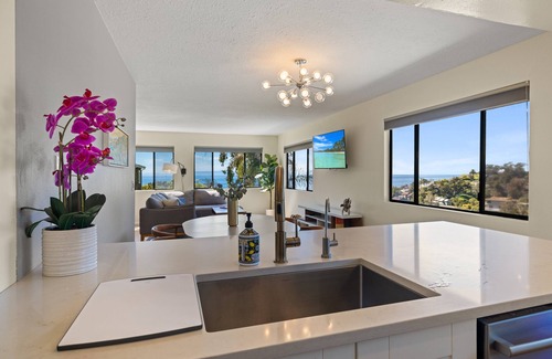 Santa Barbara House | Ocean Views Abound From This Midcentury Modern Home