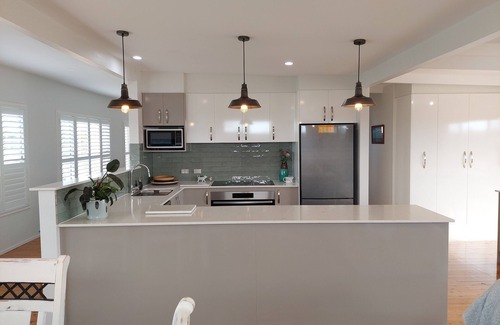 Lake Cathie House | Ocean views and sunset mountain views
