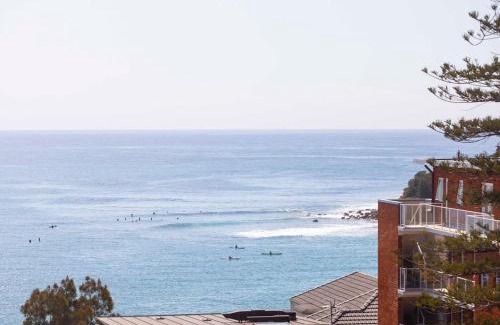 Manly Apartment | Ocean Views at The Holkham Fairy Bower