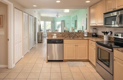 Treasure Island House | Ocean Views & Endless Relaxation