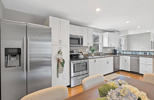 Kenberma House | Ocean Views & Private Yard in Spacious Designer Home. Perfect for Large Families
