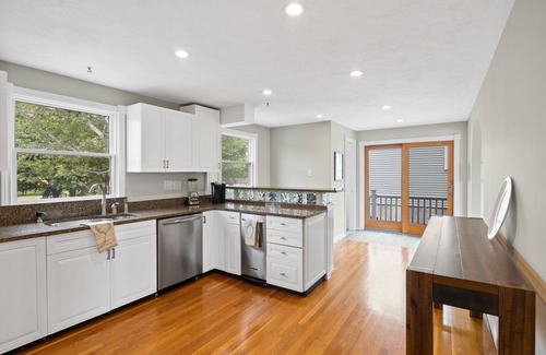 Kenberma House | Ocean Views & Private Yard in Spacious Designer Home. Perfect for Large Families