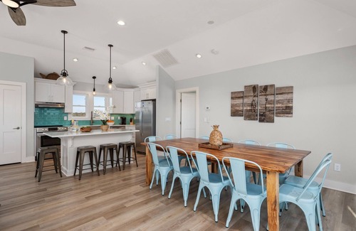 Carova Beach House | Ocean Views+Saltwater Pool/Spa 5BR Carova 4x4 Beach Retreat - aka Sweet & Salty