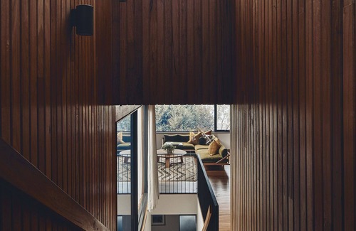 Lorne House | Ocean Winds - Warmth and imagination