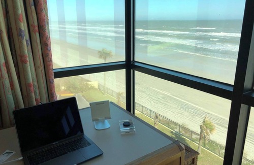 Schulte Park Hotel | OceanBeachCondominium in the World Renowned Daytona Beach.