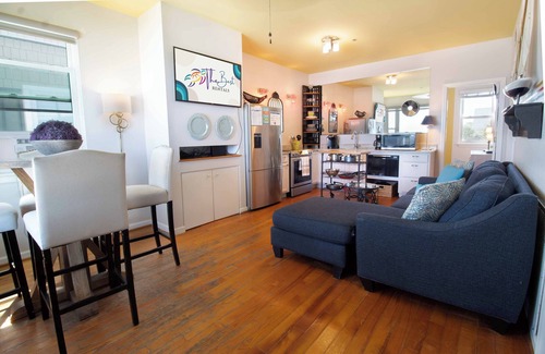 Folly Beach Condo | Oceanfront 1Br/1Ba Condo~2 Delightful