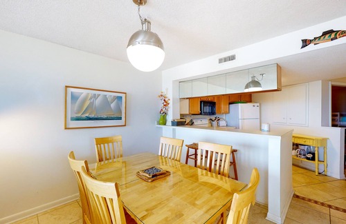 Atlantic Beach Condo | Oceanfront, 2nd-Floor Condo with Balcony, Ocean View & Shared Hot Tub/Pools