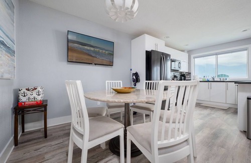 Jacksonville Beach Condo | Oceanfront 4 unit | perfect for grps/families - 26