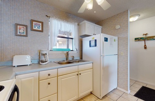 Sneads Ferry Condo | Oceanfront condo with swimming pool and amazing view of Atlantic Ocean!!