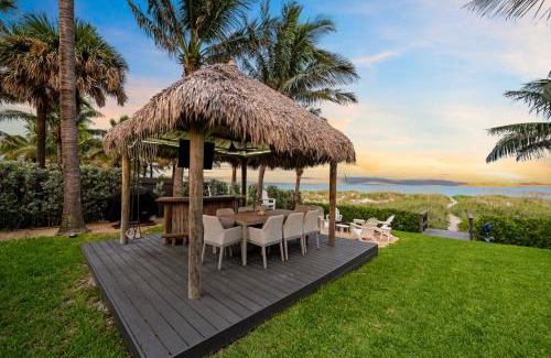 Cocoa Beach House | Oceanfront Cocoa Beach Vacation Home Private Beach, Tiki Bar & Family Fun